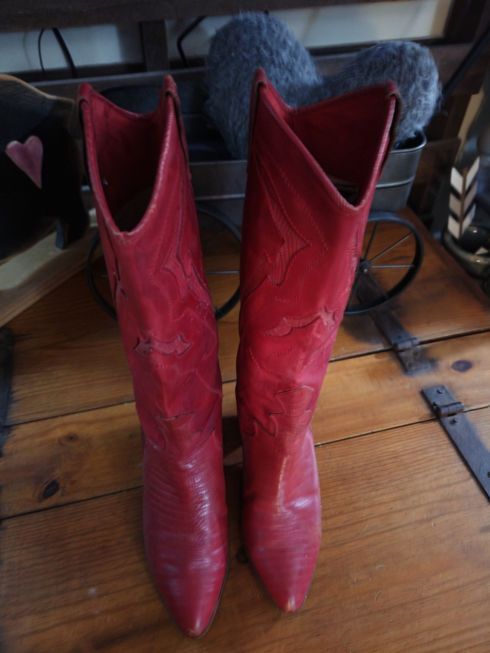Vintage Red Women's Western Boots - Picture 2 of 9